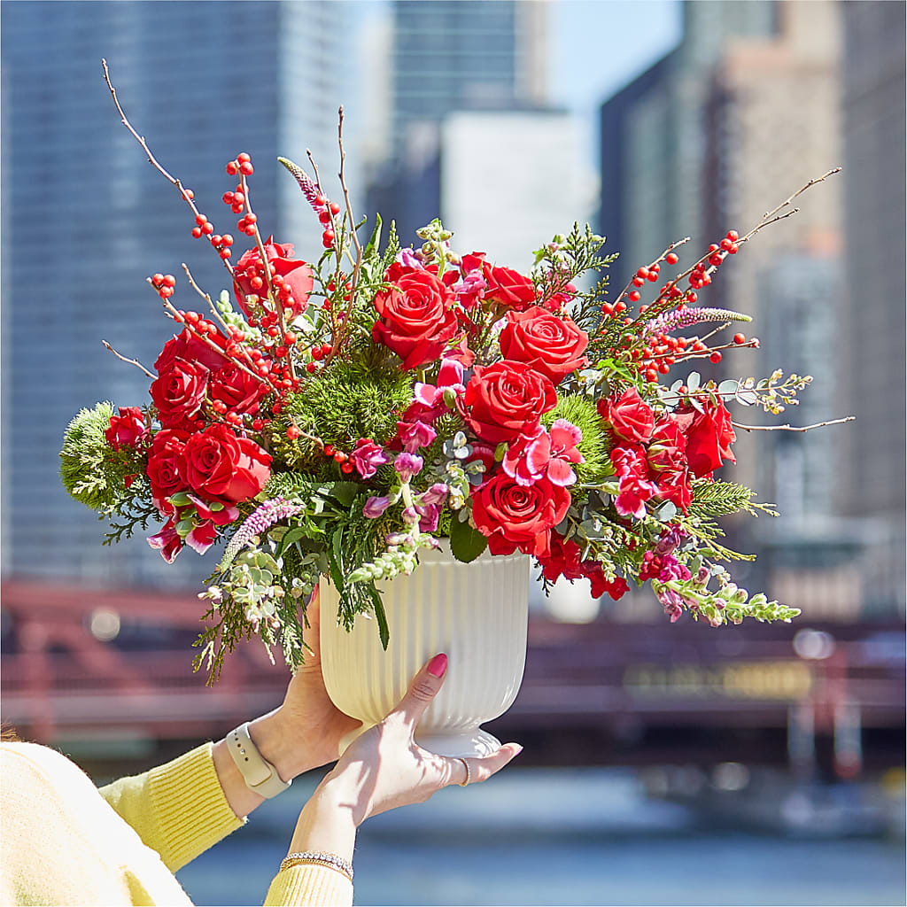Big Red Bow Bouquet – Party Evolution Llc, Tampa FL