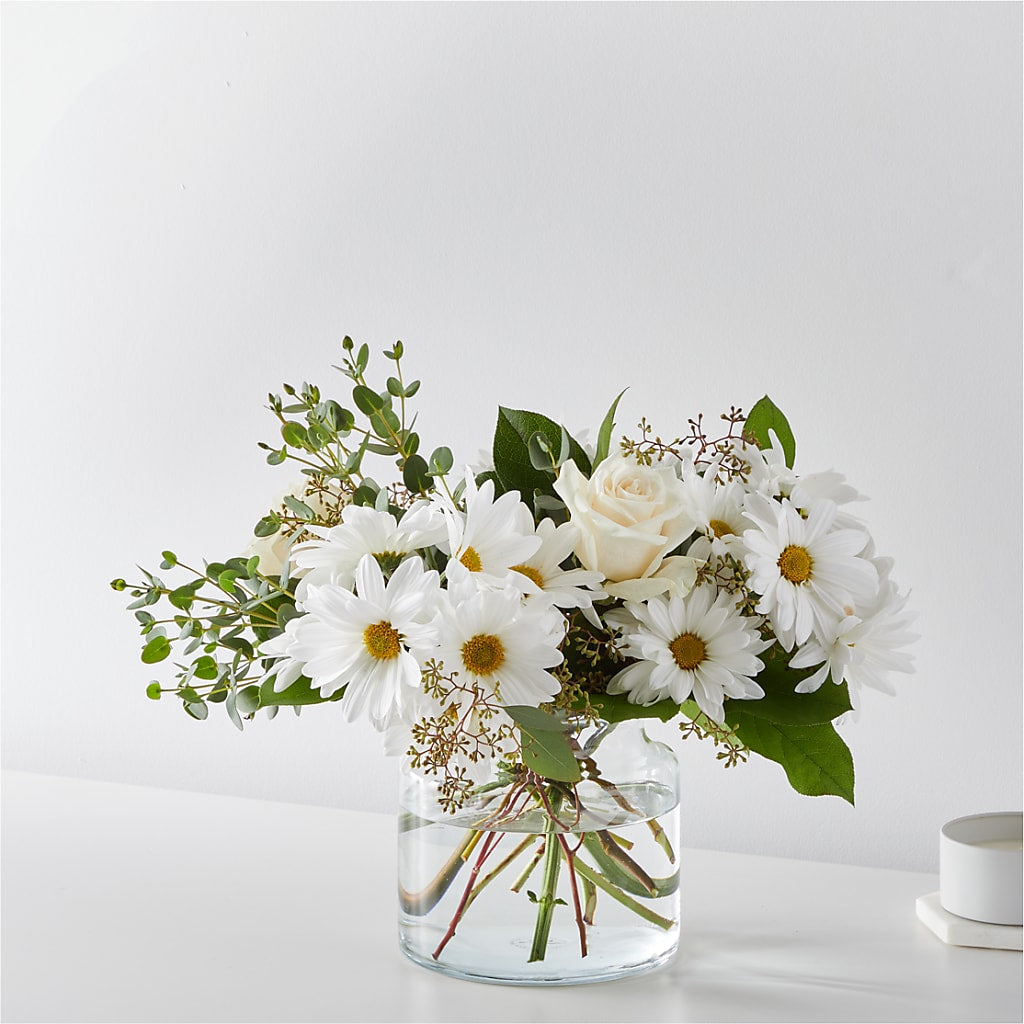 Fresh Linen Bouquet – Party Evolution Llc, Tampa FL