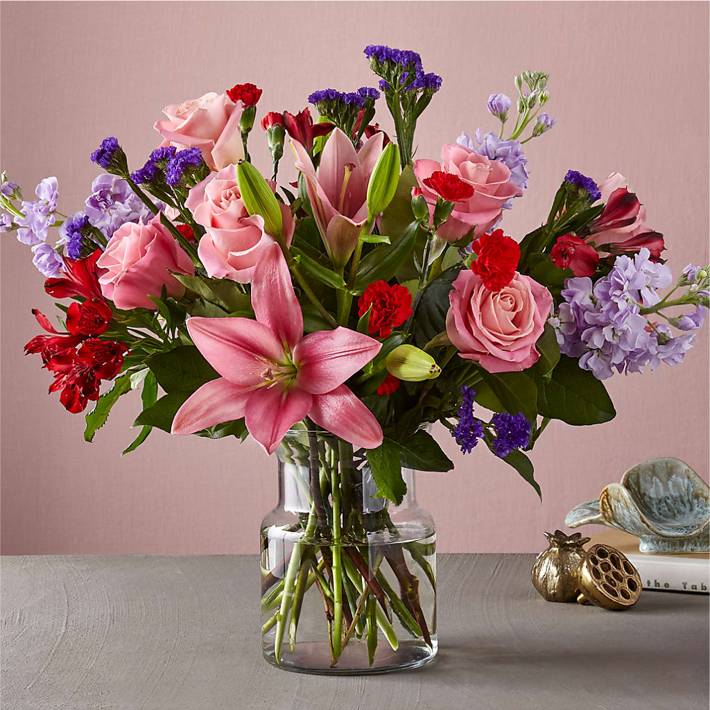 Romantique Bouquet – Party Evolution Llc, Tampa FL