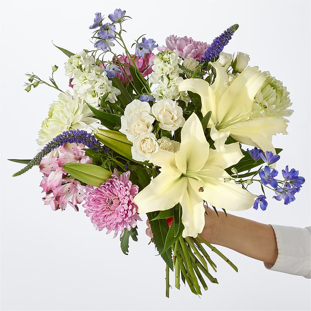 Winter Celebration Bouquet –  Party Evolution Llc, Tampa FL