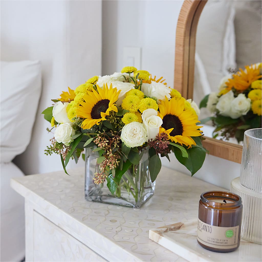 Luminous Morning Bouquet –  Party Evolution Llc, Tampa FL