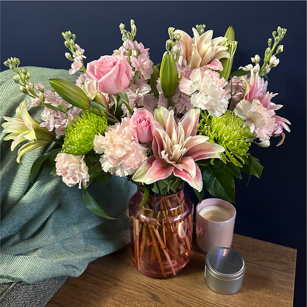 Pretty in Pink Bouquet –  Party Evolution Llc, Tampa FL