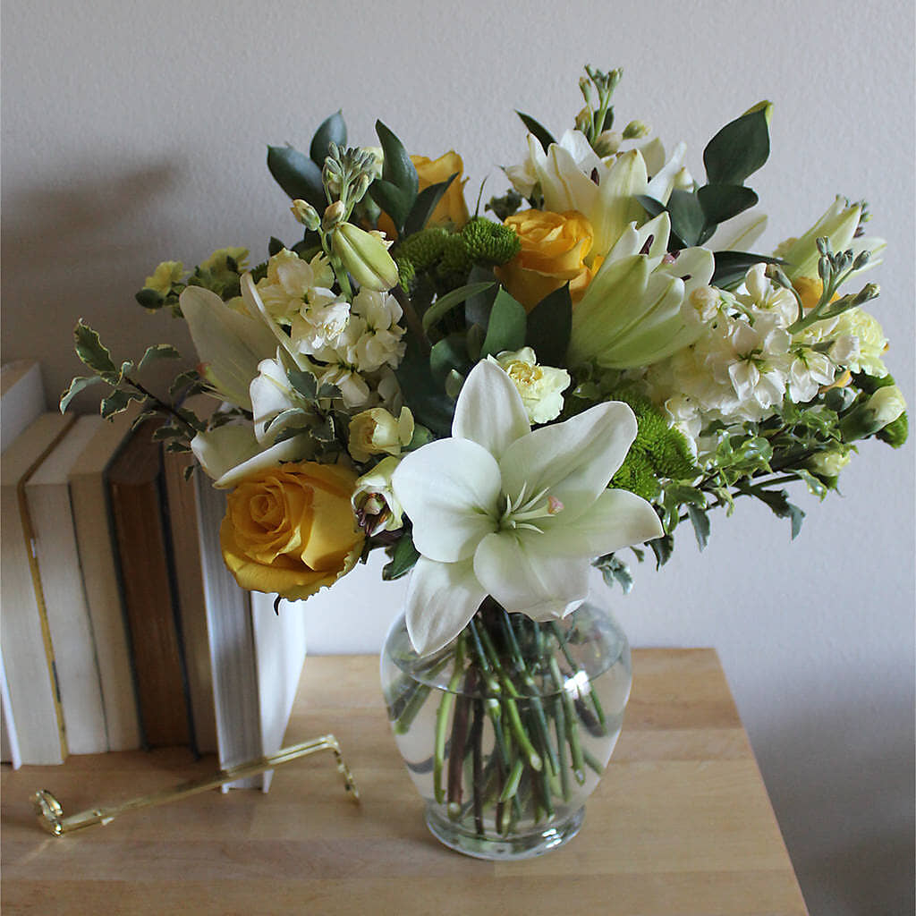 Hope & Serenity Bouquet –  Party Evolution Llc, Tampa FL