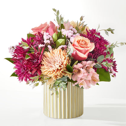 Berry Cobbler Bouquet with Ivory Vase –  Party Evolution Llc, Tampa FL
